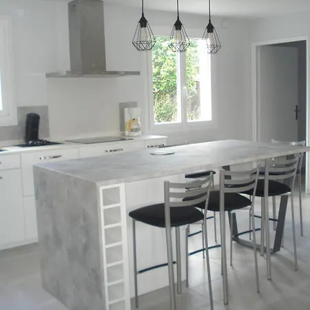 La A Pieds Apartment